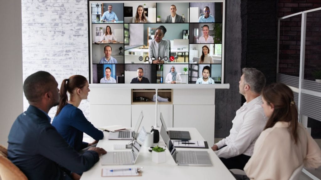 פתרונות תקשורת לעסקים