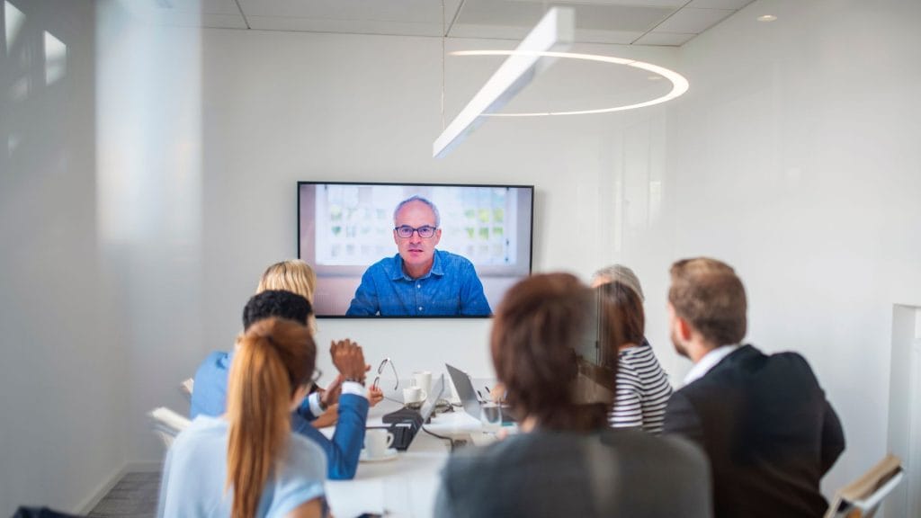 מצלמה לחדר ישיבות